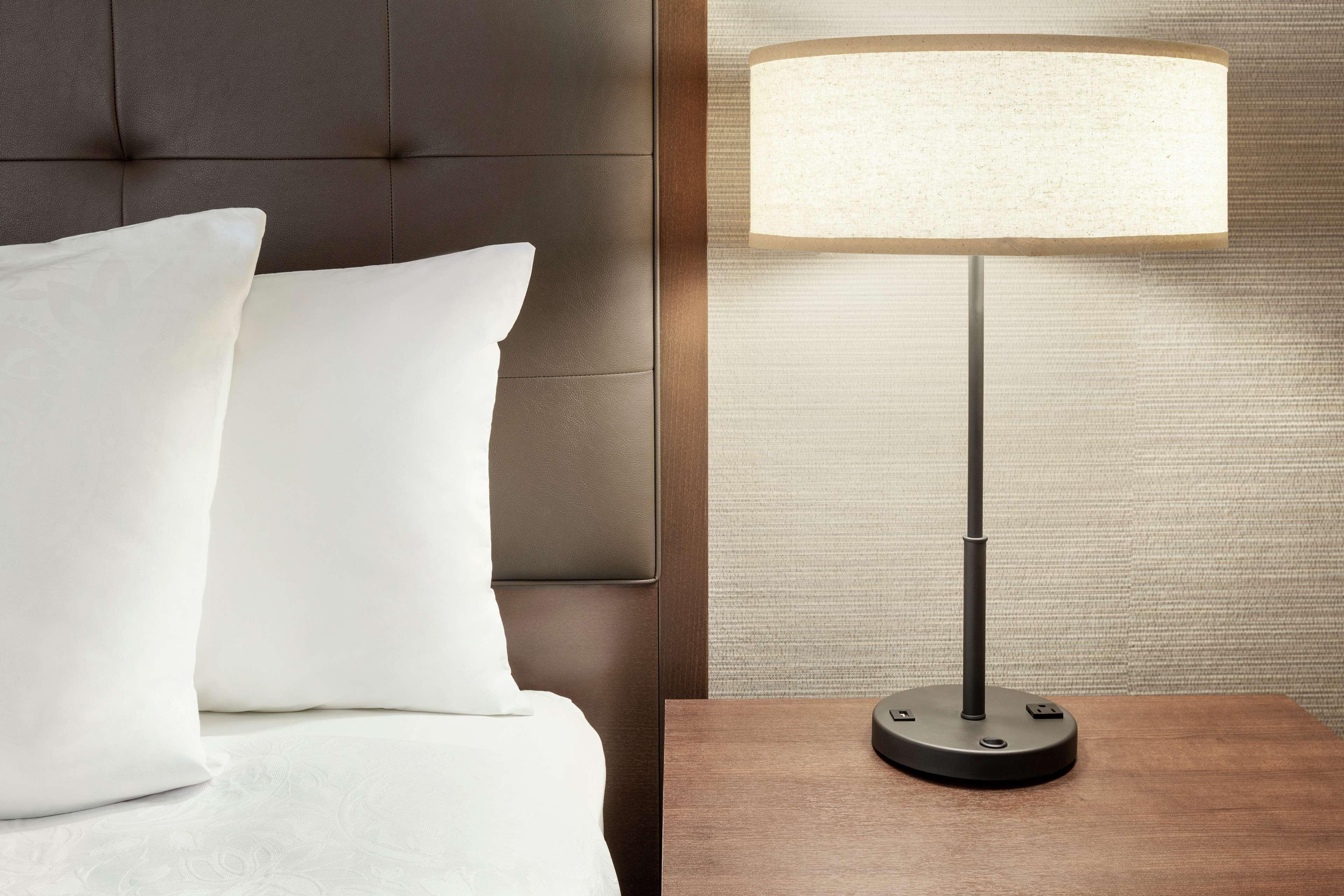 เบสต์ เวสเทิร์น บันเดรา สวีท แอนด์ ซาลูน Hotel แบนเดอรา ภายนอก รูปภาพ