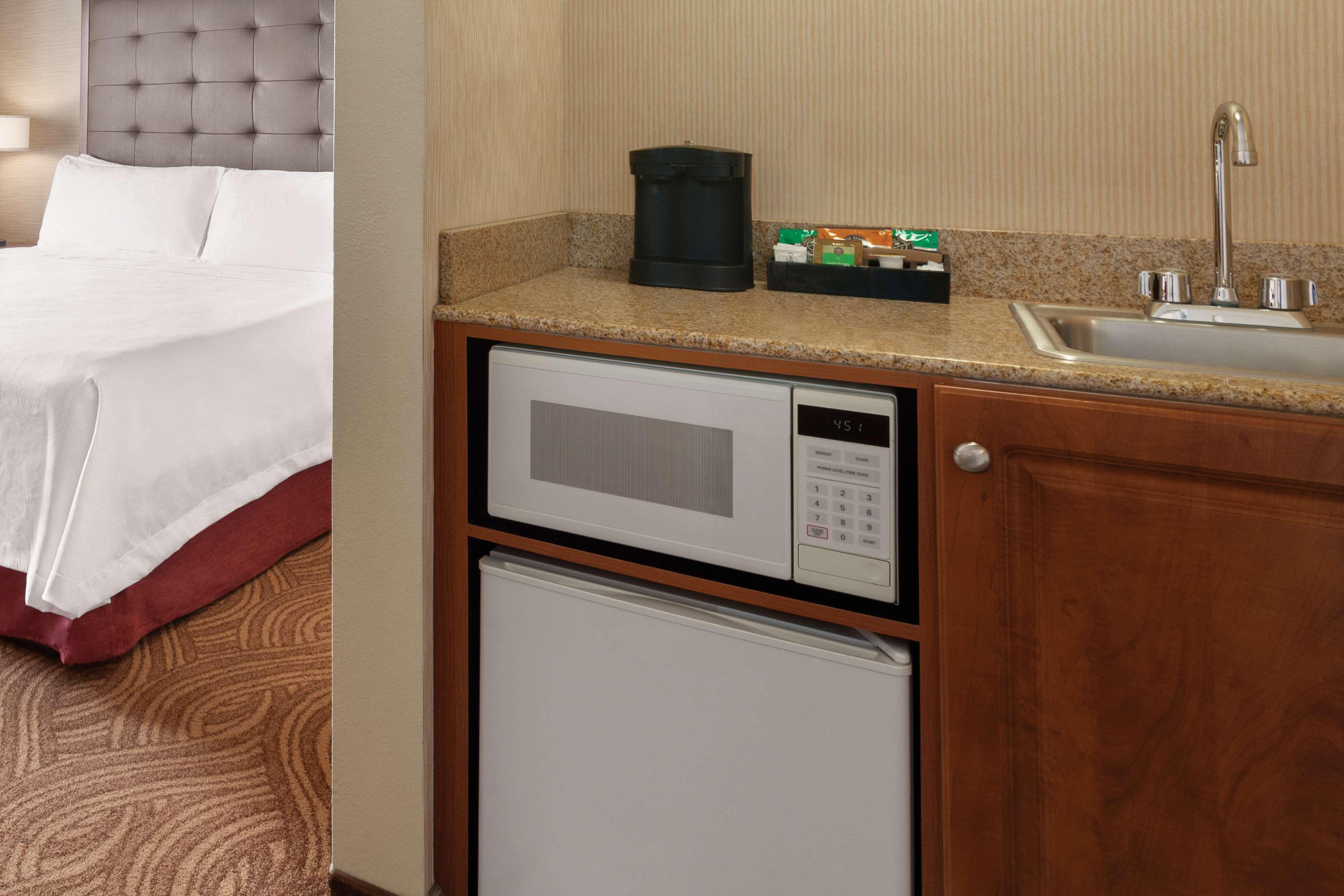 เบสต์ เวสเทิร์น บันเดรา สวีท แอนด์ ซาลูน Hotel แบนเดอรา ภายนอก รูปภาพ